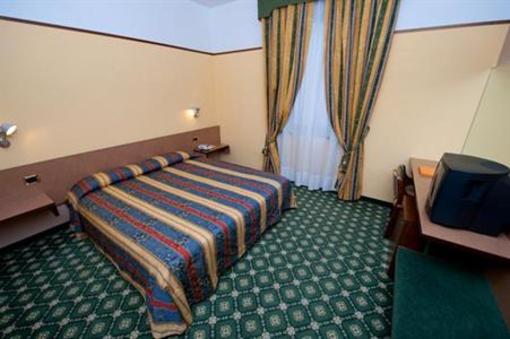 фото отеля Plaza Hotel San Martino Siccomario