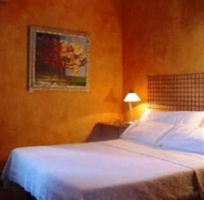 фото отеля Hotel Tikar