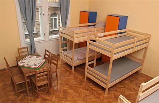 фото отеля Colors Budapest Hostel