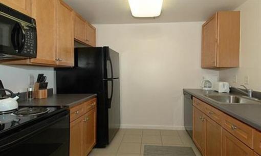 фото отеля Furnished Quarters Newport