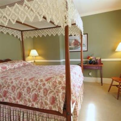 фото отеля Logan Inn