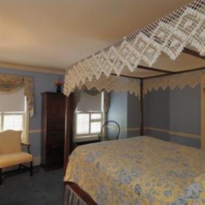 фото отеля Logan Inn