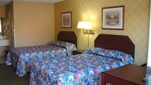 фото отеля Econo Lodge Lynchburg