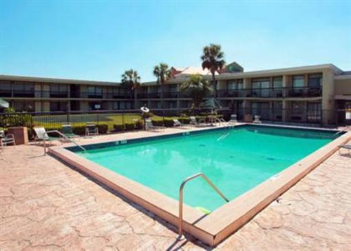 фото отеля Quality Inn & Suites Waycross