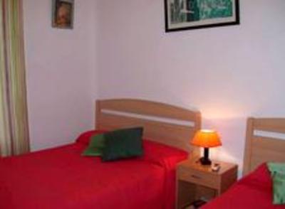 фото отеля Hostal Huespedes Toledo Madrid