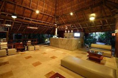 фото отеля Tukan Hotel & Beach Club Playa Del Carmen