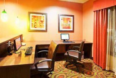 фото отеля Hampton Inn Clinton
