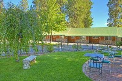 фото отеля Strawberry Valley Inn Mount Shasta