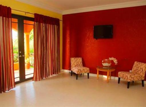 фото отеля Milbrooks Resort
