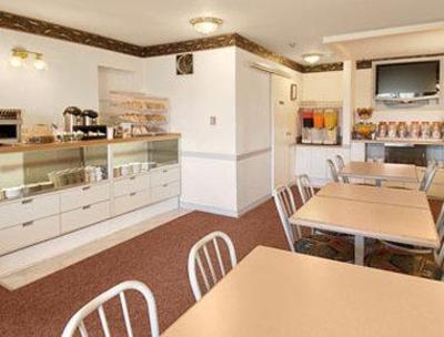 фото отеля Ramada Limited Dawson Creek