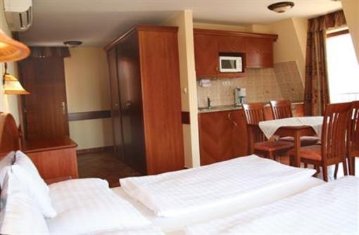 фото отеля Fonix Club Hotel & Wellness