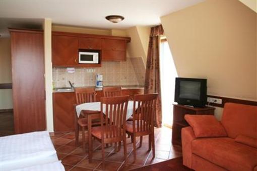 фото отеля Fonix Club Hotel & Wellness
