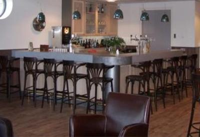 фото отеля Stayokay Hostel Sneek