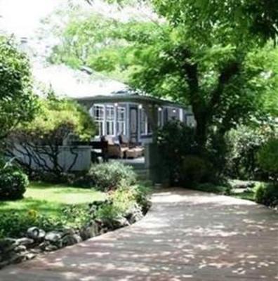 фото отеля The Cooper House Bed & Breakfast Inn