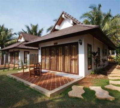 фото отеля Bansaithong Beach Resort