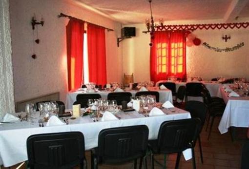 фото отеля Logis Domaine de Roquerousse