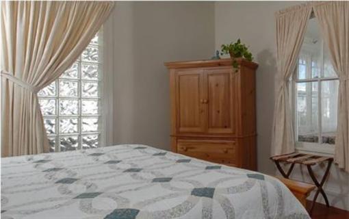 фото отеля Night Swan Intracoastal Bed and Breakfast