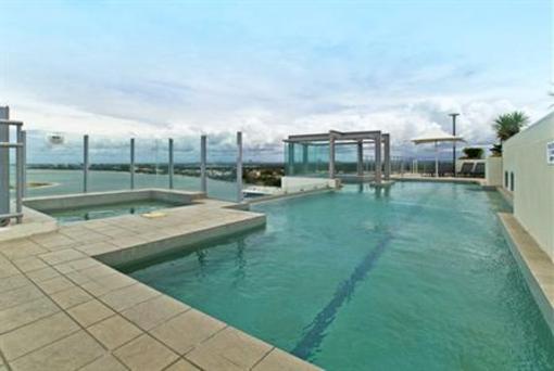 фото отеля Pumicestone Blue Resort Caloundra