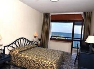 фото отеля Hotel Baia delle Sirene