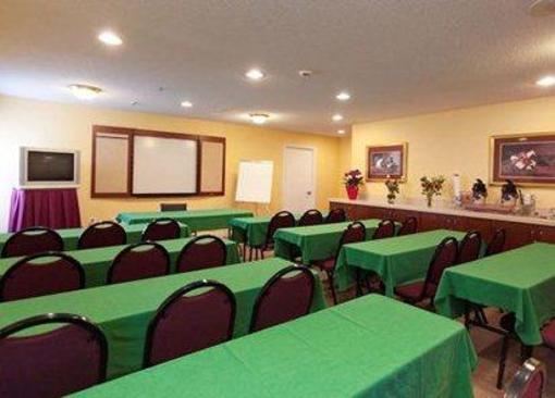 фото отеля Quality Inn Fuquay Varina