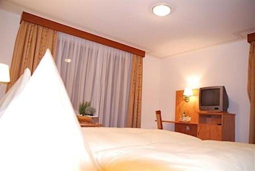 фото отеля Hotel Cortina Hochenschwand