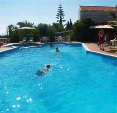фото отеля Erietta Apartments and Studios (Kefalonia)