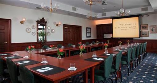 фото отеля Saratoga Arms