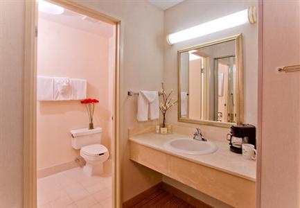 фото отеля Courtyard by Marriott Lansing