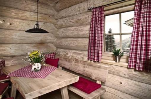 фото отеля Huttendorf Cottage Maria Alm am Steinernen Meer