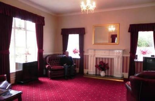 фото отеля Tall Trees Hotel Lofthouse Wakefield