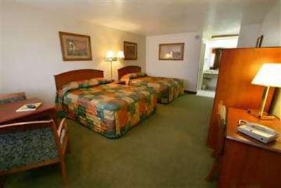 фото отеля Harold's Place Inn