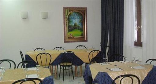 фото отеля Sogaris Hotel