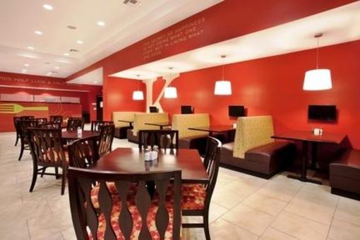 фото отеля Holiday Inn Hotel & Suites Lake Charles W-Sulphur