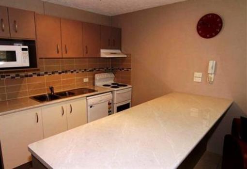 фото отеля Merrima Court Holiday Apartments Caloundra
