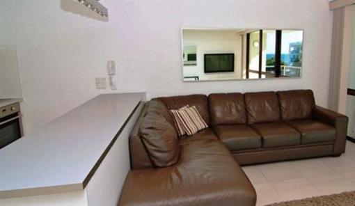фото отеля Merrima Court Holiday Apartments Caloundra