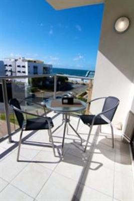 фото отеля Merrima Court Holiday Apartments Caloundra