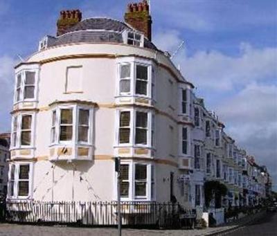 фото отеля The Beach House Weymouth