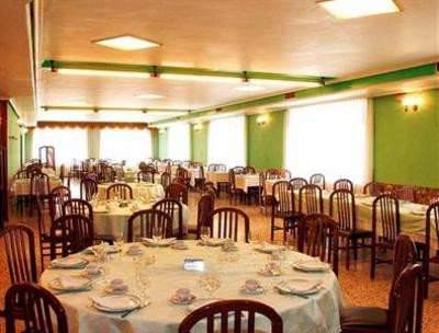 фото отеля Hotel Restaurant Royal