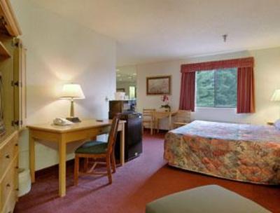 фото отеля Baymont Inn and Suites Logan