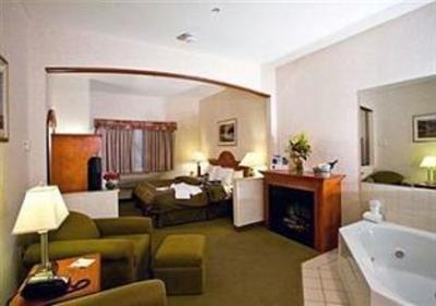 фото отеля Comfort Suites Schaumburg