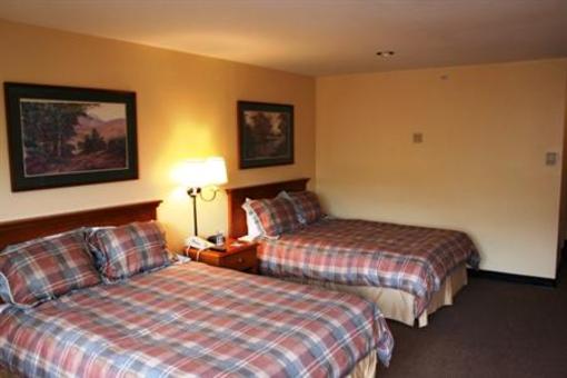 фото отеля Lionshead Inn