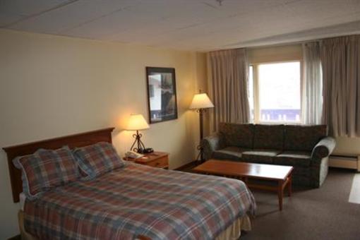 фото отеля Lionshead Inn
