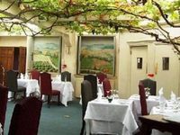 Grapevine Hotel