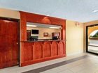 фото отеля Super 8 Bowling Green South