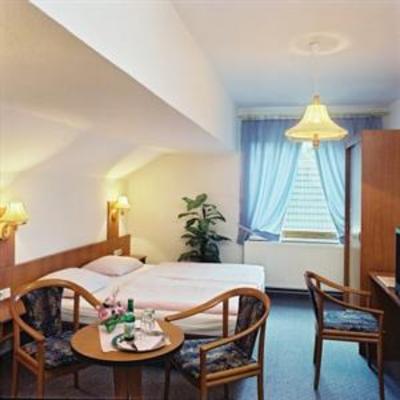 фото отеля Hotel Am Schlossberg Ziegenruck