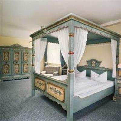 фото отеля Hotel Am Schlossberg Ziegenruck