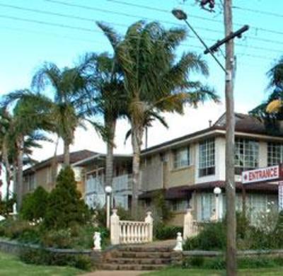 фото отеля Clifford Park Holiday Motor Inn
