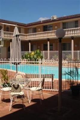 фото отеля Clifford Park Holiday Motor Inn
