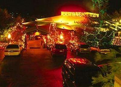 фото отеля Outback Roadhouse Motel and Suites