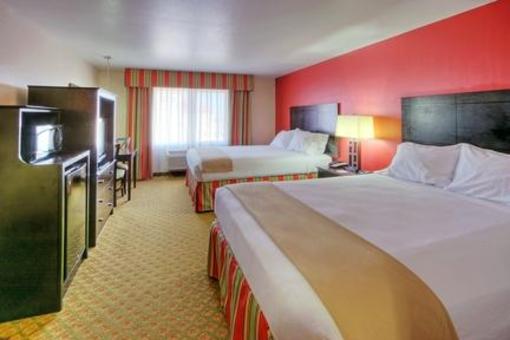 фото отеля Holiday Inn Express Hotel & Suites Tucumcari